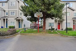 10308 SW Hollyridge Ln, Beaverton, OR 97005 - Photo 26