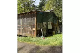 1499 Carlson Rd, Reedsport, OR 97467 - Photo 16