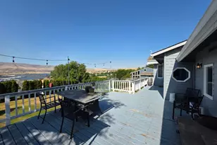 936 Richmond St, The Dalles, OR 97058 - Photo 8