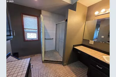 936 Richmond St, The Dalles, OR 97058 - Photo 34