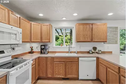 8768 Box Elder St, Adair Village, OR 97330 - Photo 16