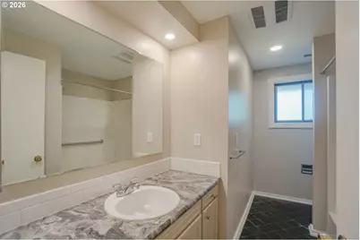 10009 SE 11th St, Vancouver, WA 98664 - Photo 10
