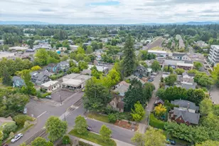 404 SW 6th St, Corvallis, OR 97333 - Photo 22