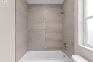 9824 SW 34th Pl, Portland, OR 97219 - Photo 12