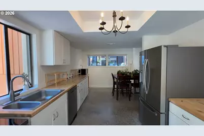 3595 SE 1st St, Gresham, OR 97080 - Photo 28