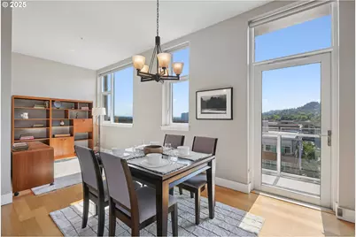 1920 S River Dr #1204, Portland, OR 97201 - Photo 12