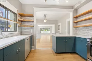 1324 SE 51st Ave, Portland, OR 97215 - Photo 12