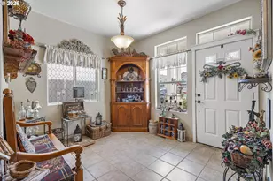 981 Wild Rose Ct, Independence, OR 97351 - Photo 8