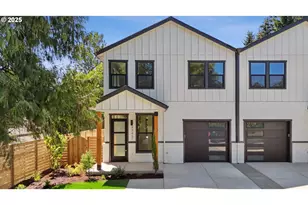 9375 SW 8th Ave, Portland, OR 97219 - Photo 2