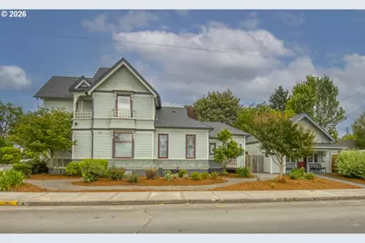 206 NE 10th St, McMinnville, OR 97128 - Photo 34