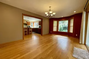 14275 Uplands Dr, Lake Oswego, OR 97034 - Photo 12