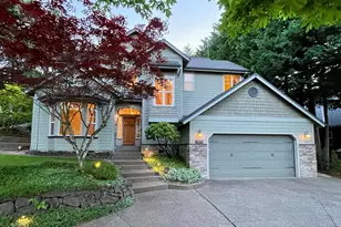 14275 Uplands Dr, Lake Oswego, OR 97034 - Photo 2