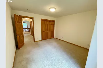 14275 Uplands Dr, Lake Oswego, OR 97034 - Photo 34