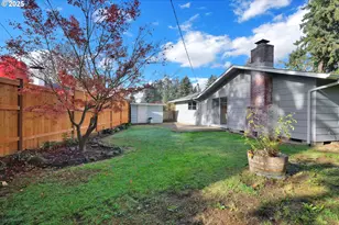 3235 Crocker Rd, Eugene, OR 97404 - Photo 36