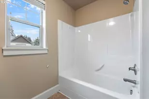 11347 NW Kimble Ct, Portland, OR 97229 - Photo 26