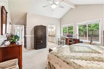4204 Riverview Dr, West Linn, OR 97068 - Photo 10