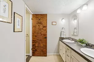 4204 Riverview Dr, West Linn, OR 97068 - Photo 14