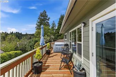 1270 S 12th St, Coos Bay, OR 97420 - Photo 30