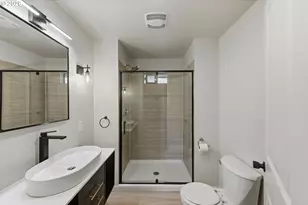 1270 S 12th St, Coos Bay, OR 97420 - Photo 16