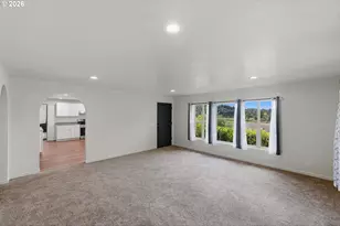 1270 S 12th St, Coos Bay, OR 97420 - Photo 6