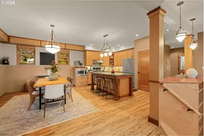 3464 NW Savier St, Portland, OR 97210 - Photo 8