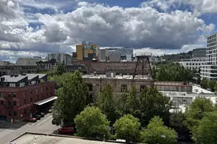 1314 NW Irving St, Portland, OR 97209 - Photo 16