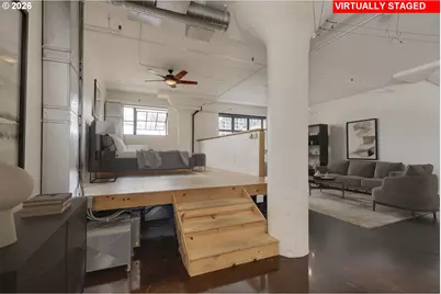 1314 NW Irving St #605, Portland, OR 97209 - Photo 4