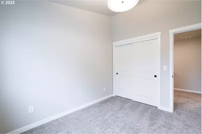 4537 SE 97th Ave, Portland, OR 97266 - Photo 14