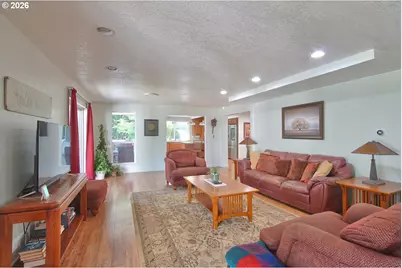 16832 S Stone Hill Dr, Molalla, OR 97038 - Photo 12