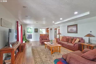 16832 S Stone Hill Dr, Molalla, OR 97038 - Photo 12