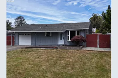 412 Fir St, Brookings, OR 97415 - Photo 1