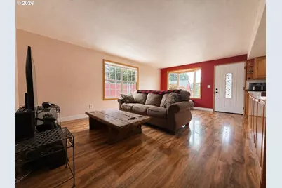 412 Fir St, Brookings, OR 97415 - Photo 6