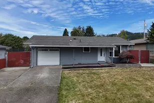 412 Fir St, Brookings, OR 97415 - Photo 36