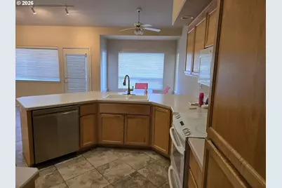 2261 Condor Dr, Redmond, OR 97756 - Photo 12