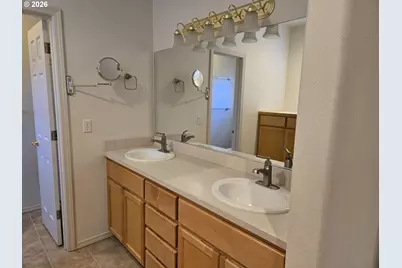 2261 Condor Dr, Redmond, OR 97756 - Photo 20