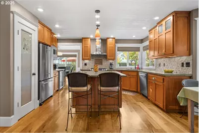 11900 SE Sunny Way, Happy Valley, OR 97086 - Photo 18