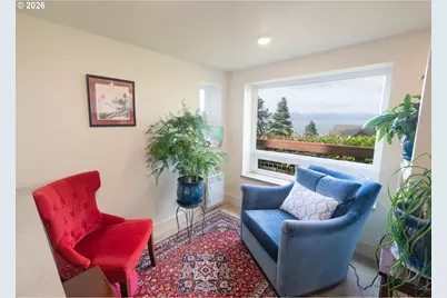 470 3rd St, Astoria, OR 97103 - Photo 34