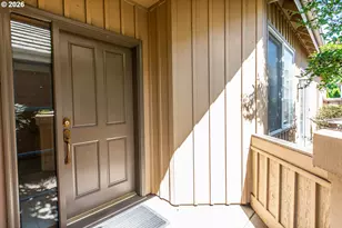 1875 Lake Cove Ave, Eugene, OR 97408 - Photo 4