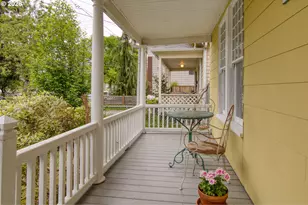 4030 SE Caruthers St, Portland, OR 97214 - Photo 4