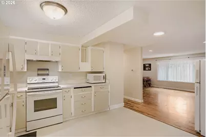 1313 Shady Ln, Keizer, OR 97303 - Photo 12