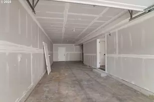 18938 SW Hazelwood Ln, Beaverton, OR 97078 - Photo 24