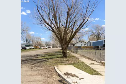 90 W Adams St, Huntington, OR 97907 - Photo 20