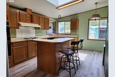 435 Rugh Ln, Lakeside, OR 97449 - Photo 14