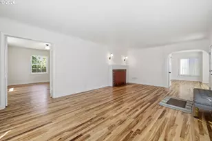301 Irving Rd, Eugene, OR 97404 - Photo 8