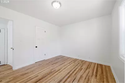 301 Irving Rd, Eugene, OR 97404 - Photo 26