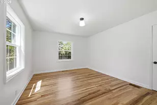 301 Irving Rd, Eugene, OR 97404 - Photo 22