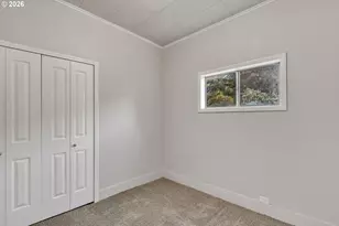 148 SE Houck Ave, Roseburg, OR 97470 - Photo 32