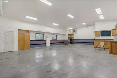 148 SE Houck Ave, Roseburg, OR 97470 - Photo 40