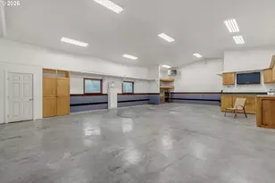 148 SE Houck Ave, Roseburg, OR 97470 - Photo 40