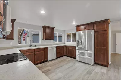 148 SE Houck Ave, Roseburg, OR 97470 - Photo 20